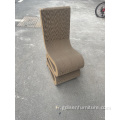 Chaise latéral marginante et pouf